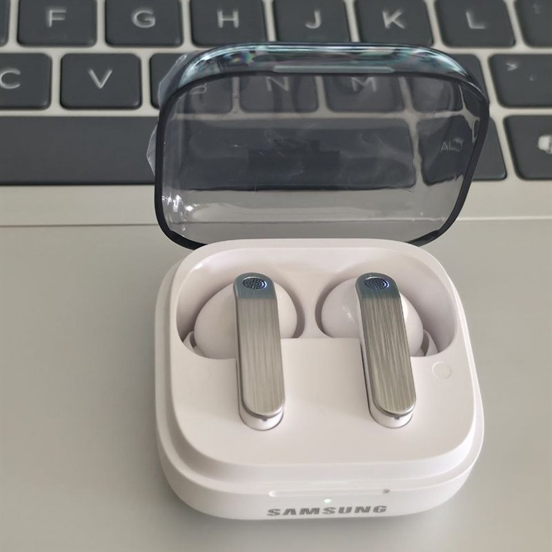 Samsung Galaxy Buds 4 Pro - Calidad Premium